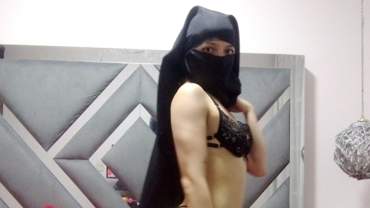 Enter AkiraMedinas Recorded Private