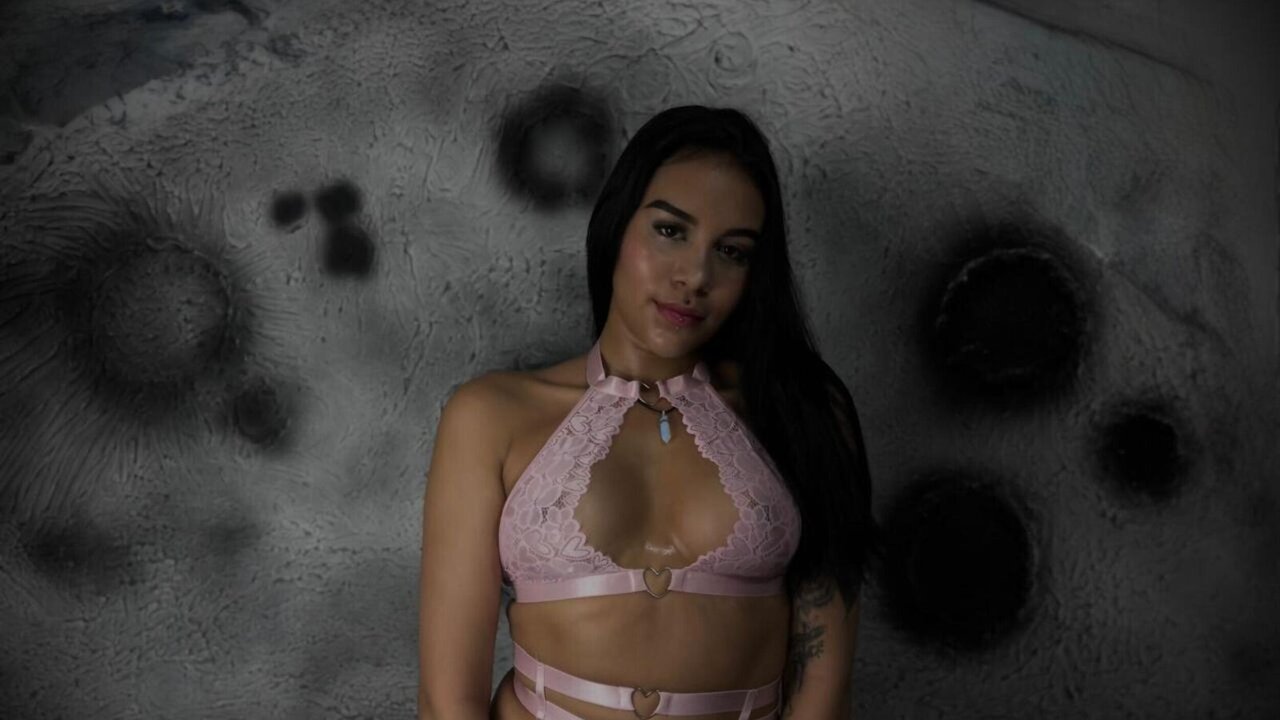 Enter AlanaTomson Recorded Private