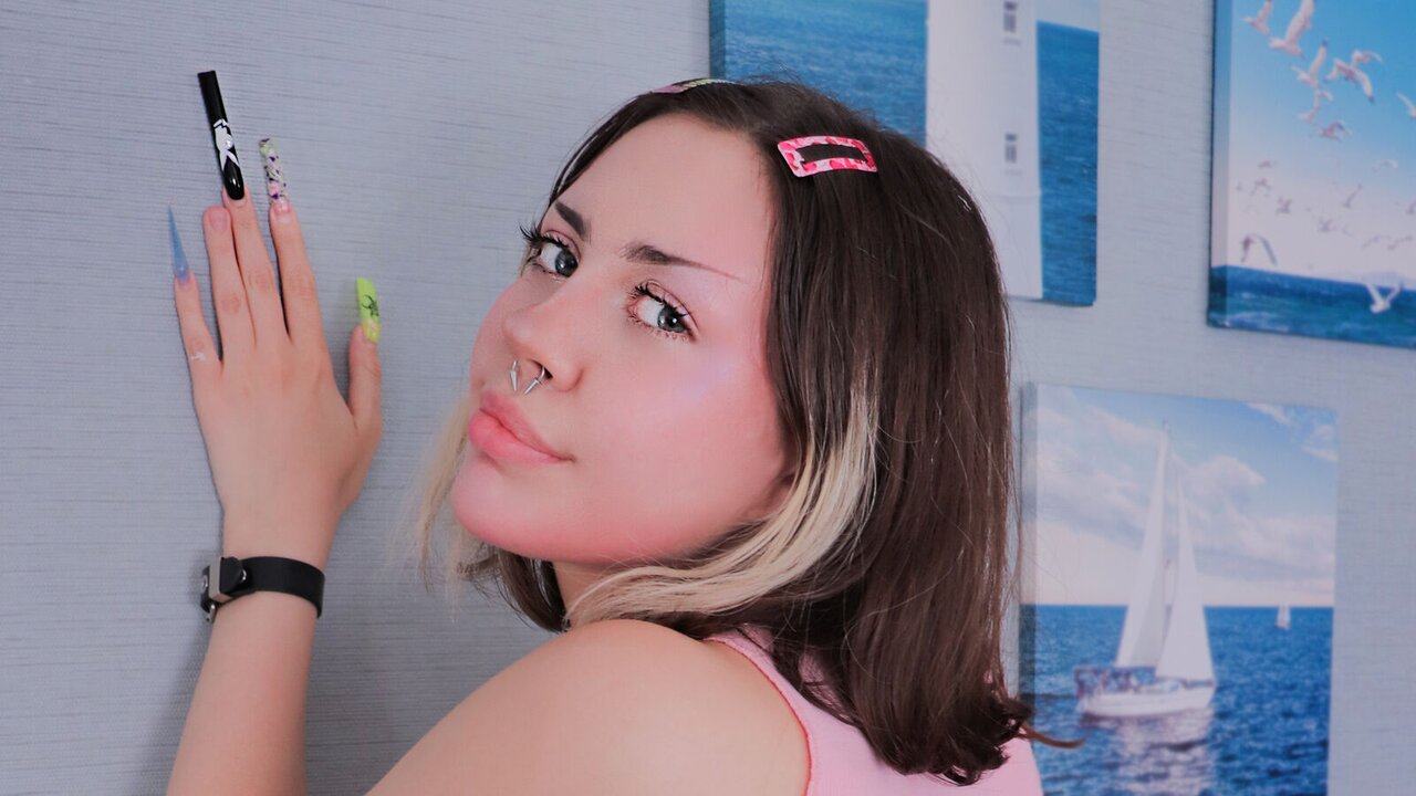 Enter AvaBusher Recorded Private