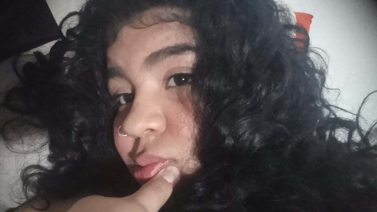 Enter CamilaBliss Recorded Private