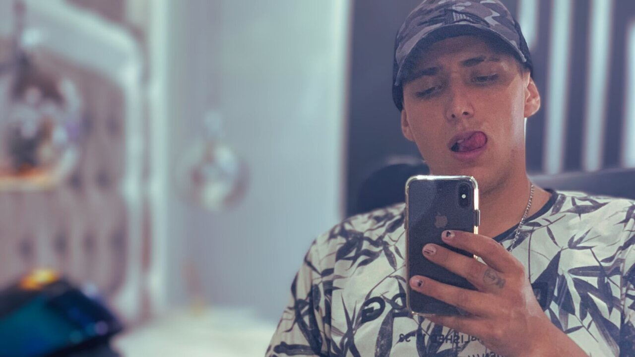 Enter DeePaterson Recorded Private