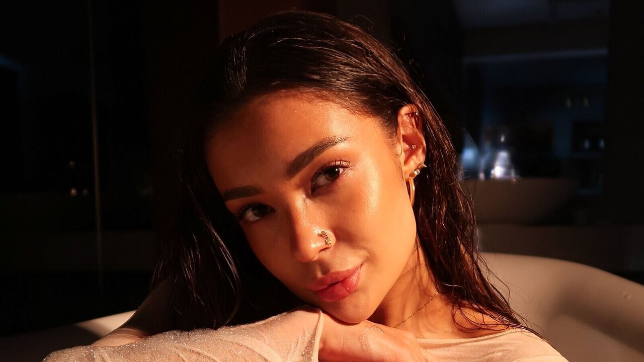 Enter DuaReed Recorded Private