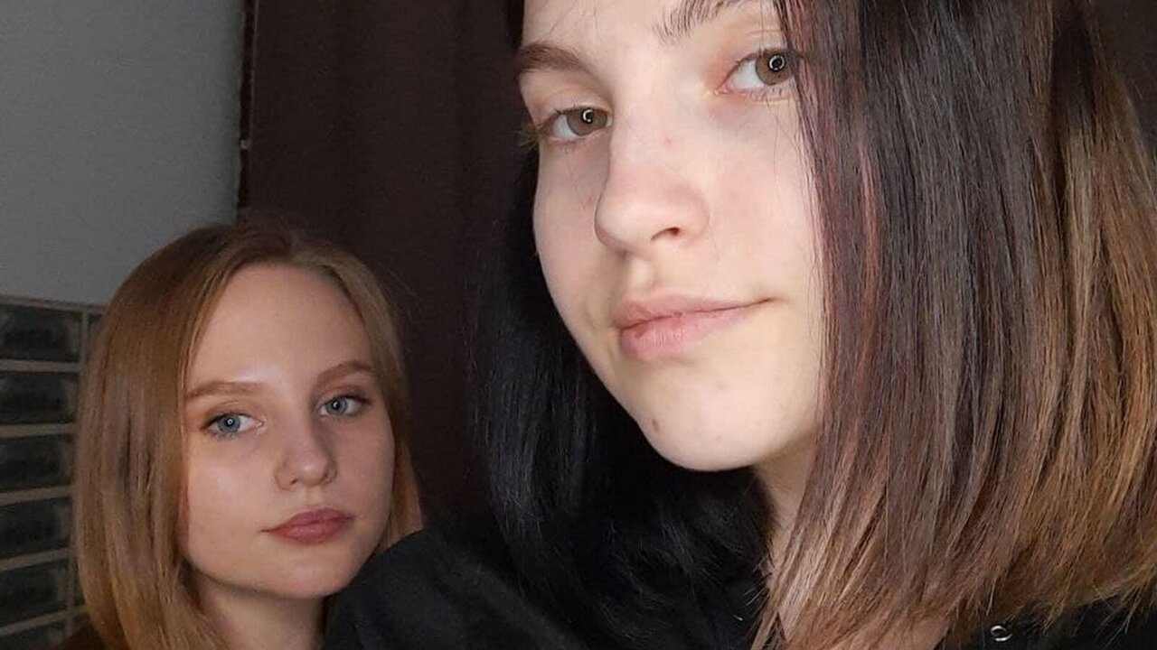 Enter ElinAndNarcissa Recorded Private