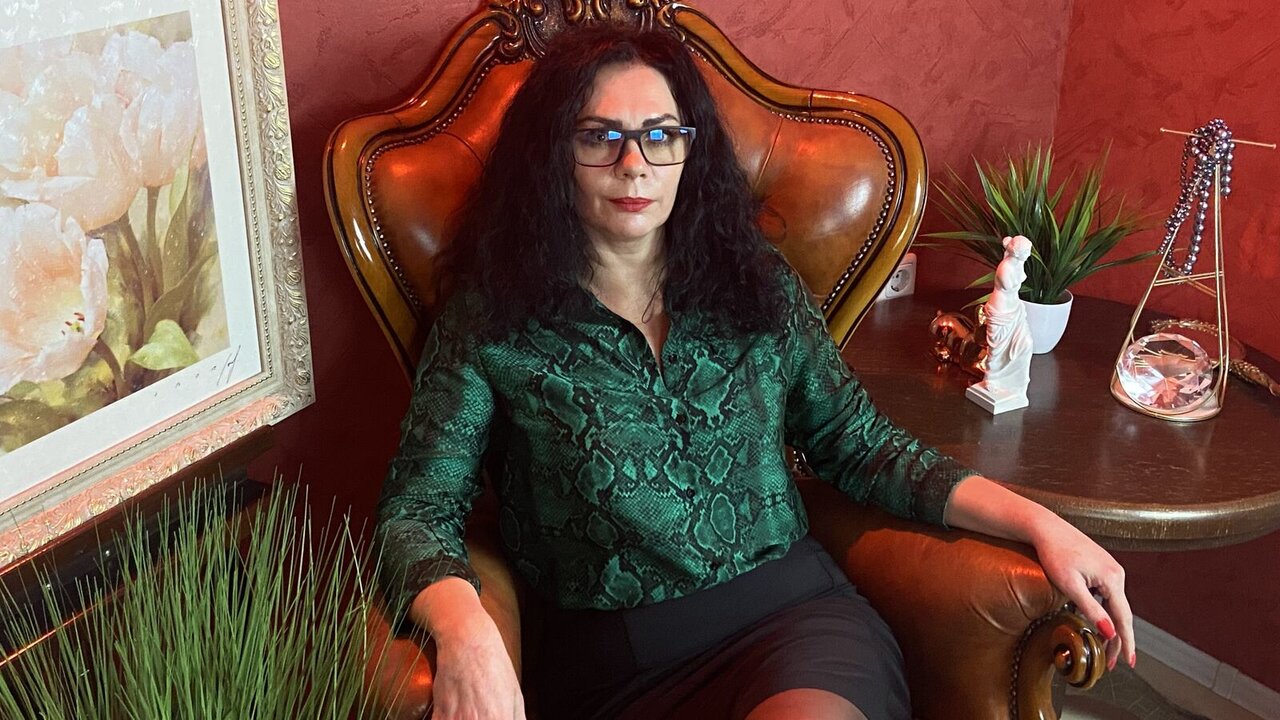 Enter MatildaRoon Recorded Private