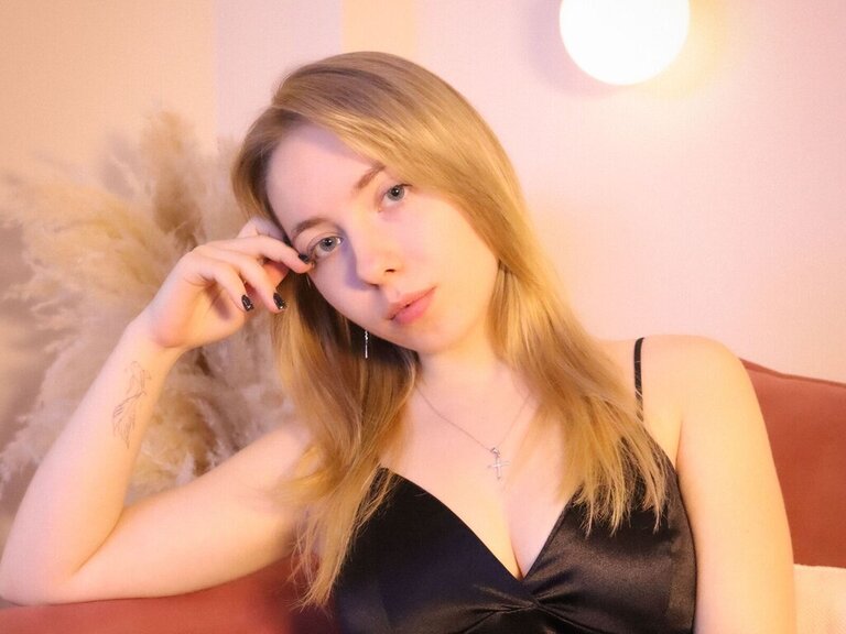 Enter NoraScott Recorded Private